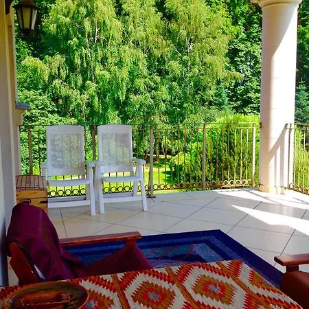 Hotel apartamentowy Palac Zdrojowy 3*